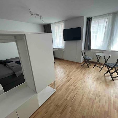 Apartment Next To Mariahilferstrasse Wien Exterior foto