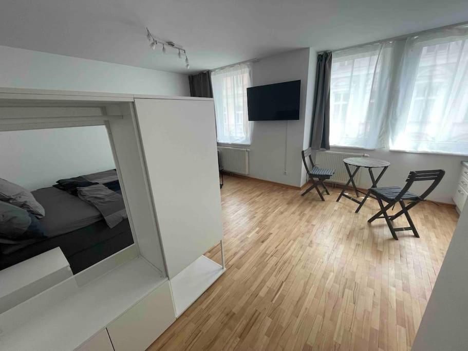 Apartment Next To Mariahilferstrasse Wien Exterior foto